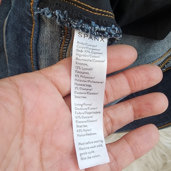 SPANX Distressed Ankle SkinnyJeans Size Medium, Medium Wash - Picture 8 of 16
